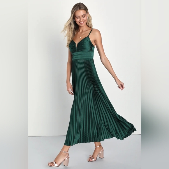 Lulus Fabulous Perfection Emerald Green Satin Pleated Midi Dress S Wedding Party - Picture 3 of 10